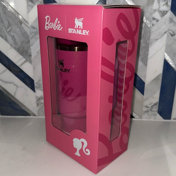 💕 STANLEY x BARBIE ICON PINK 30oz FLOWSTATE QUENCHER TUMBLER *FREE STICKERS* - Picture 6 of 7